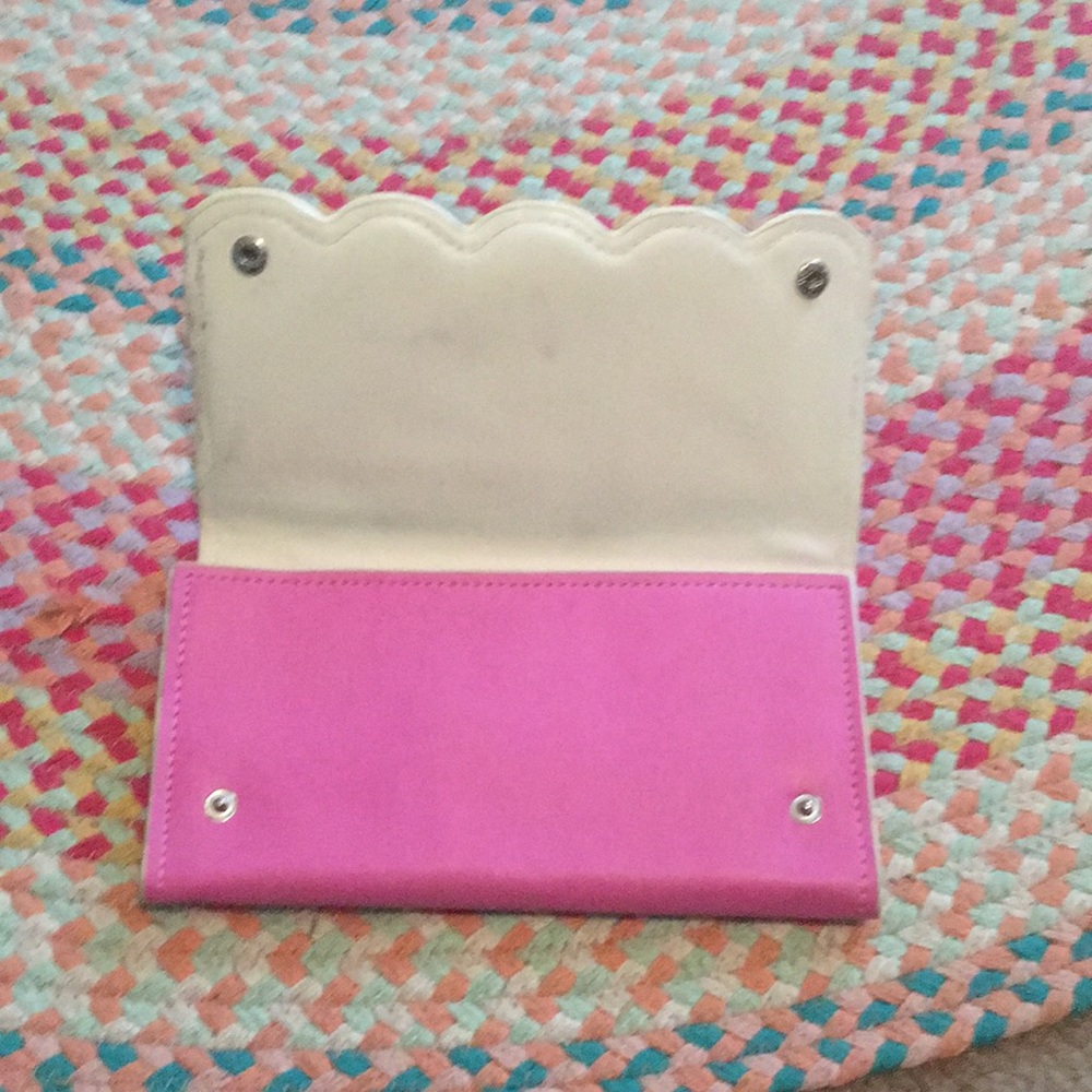 Wallet - Picture 4 of 4